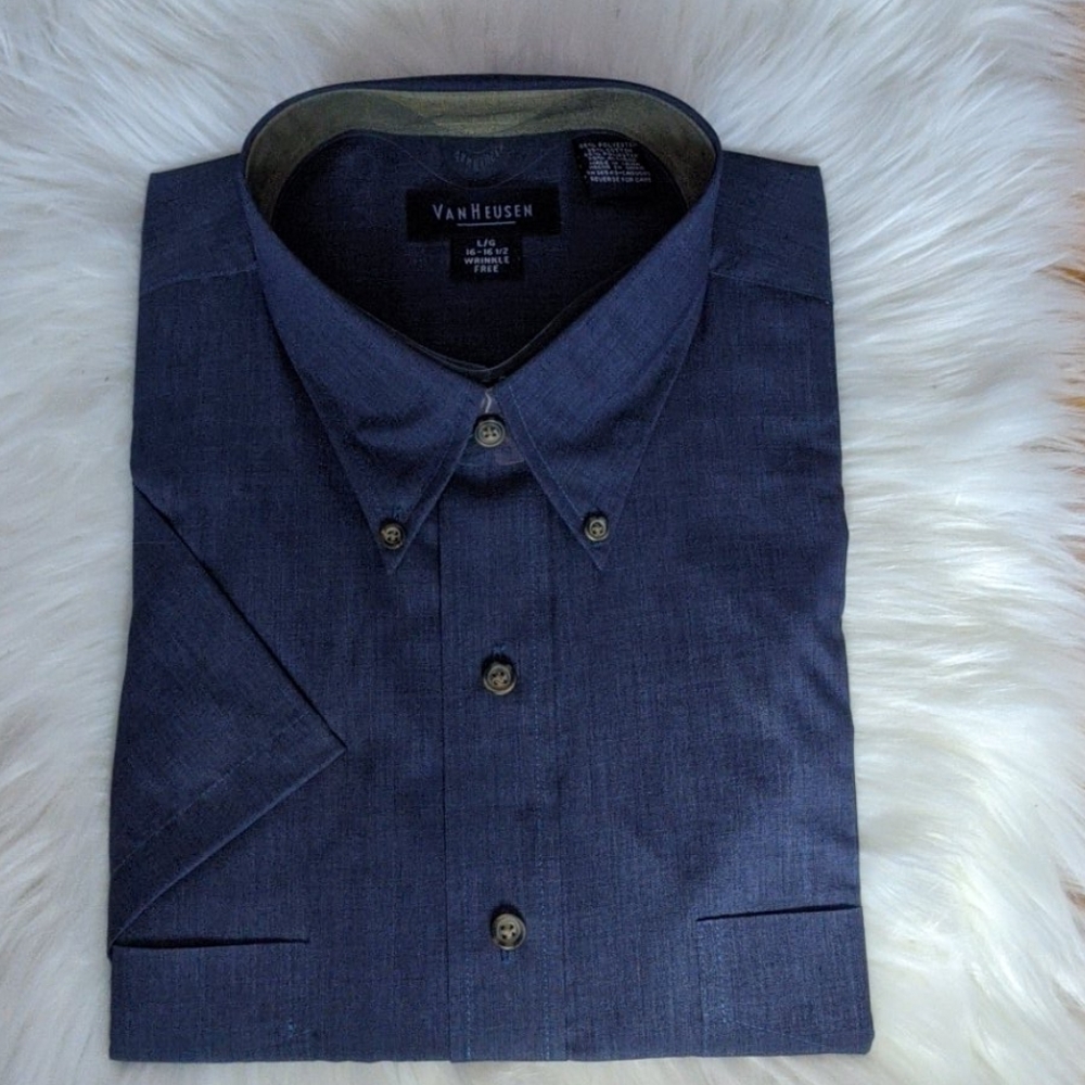NWT Van Heusen Button Down